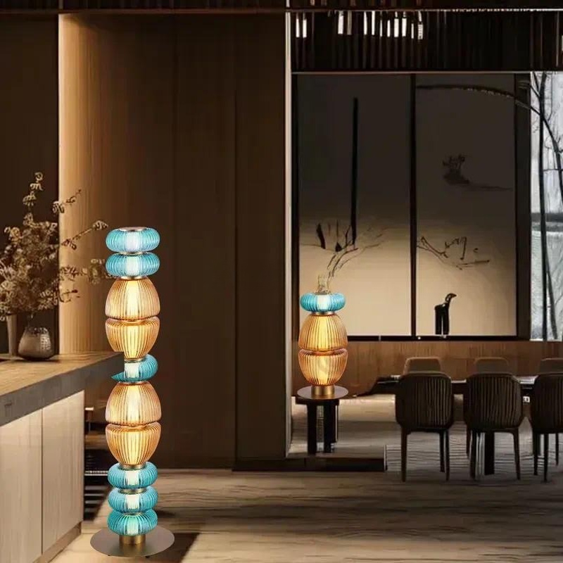 Nowoczesna, minimalistyczna la – Solar Lamp recenzja i cena