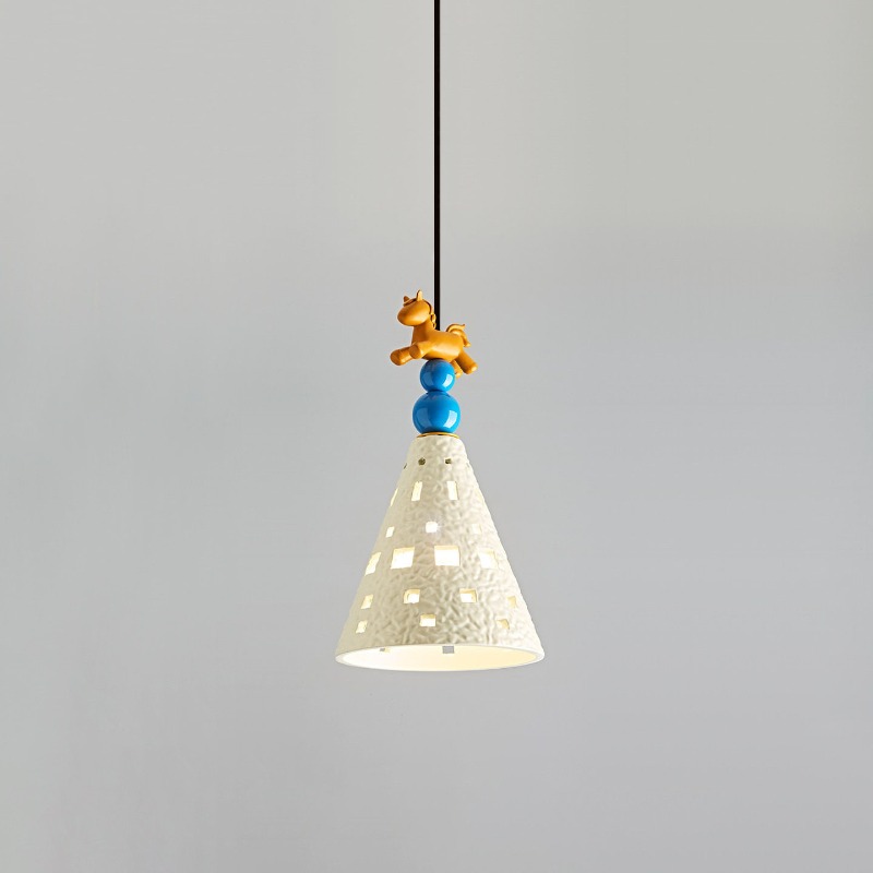 Kremowa lampa nocna do pokoju  – Solar Lamp recenzja i cena